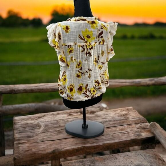 Free People Naya Handprinted Cotton and Viscose Bohemian Top with raw edges XS - Picture 3 of 16